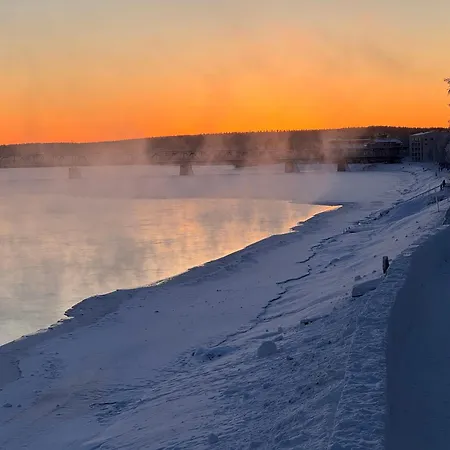 Arctic Riverside Apartment Rovaniemi